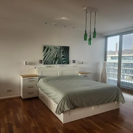 Penthouse-wohnung Am Innenhafen Apartment *