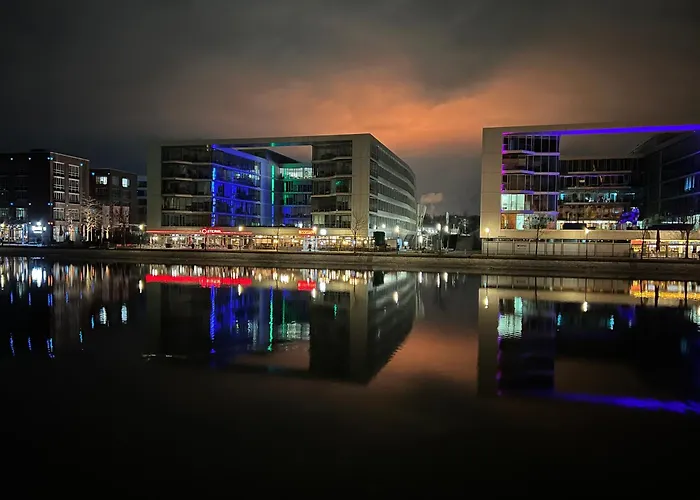 Penthouse-wohnung Am Innenhafen * Duisburg